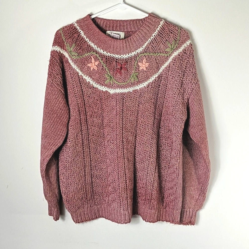 Vintage Essex Junction Pink Embroidered Crewneck Sweater M